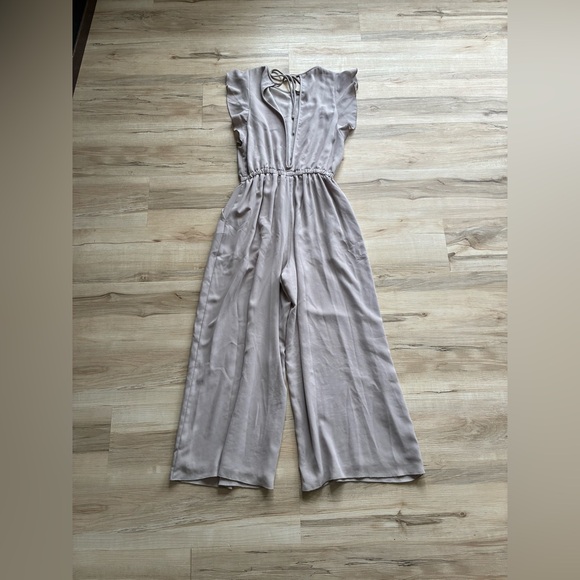 Aritzia Wilfred Fleurette Jumpsuit Ruffled Sleeves Elastic Waist Back Keyhole - Picture 10 of 11